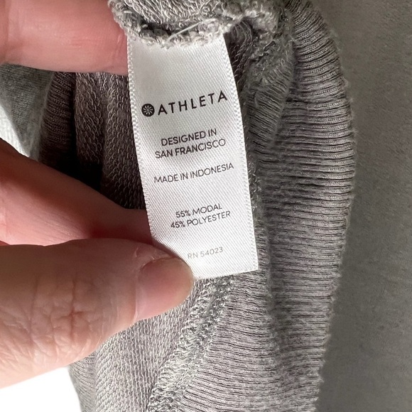 Athleta Criss Cross Sweatshirt Dress in Taupe/Gray Size small - Picture 5 of 7